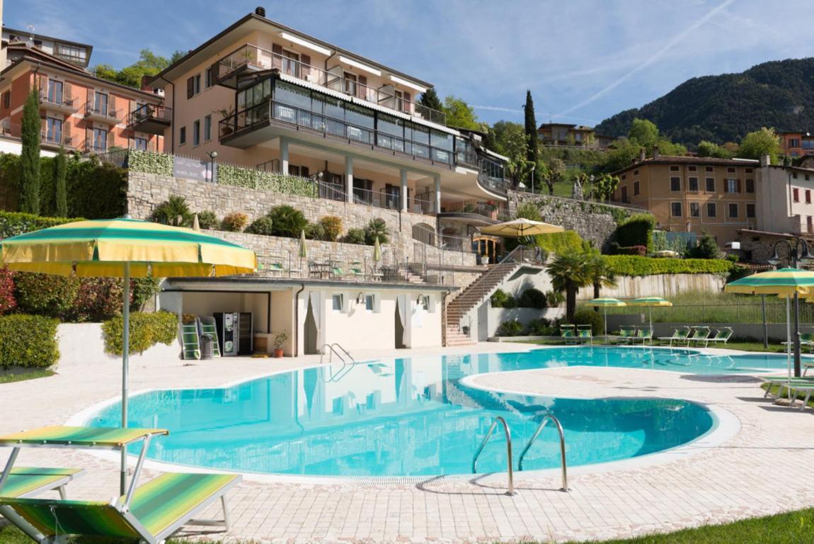 La Fenice E Sole 3* Tremosine